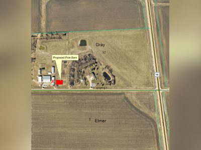 Variance granted for barn