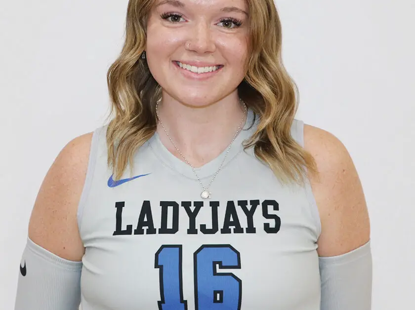 COLLEGE SPOTLIGHT: Nelson, Bluejays play for national title